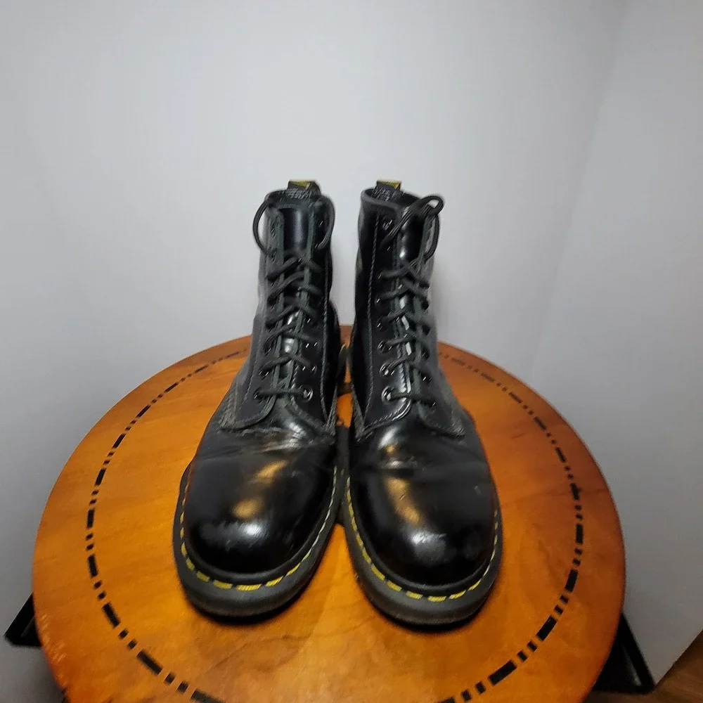 Dr. Martens dr martens